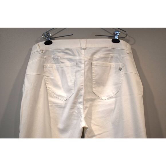 Democracy White Jeans Size 18W Absolution Cropped Ankle - Picture 5 of 10